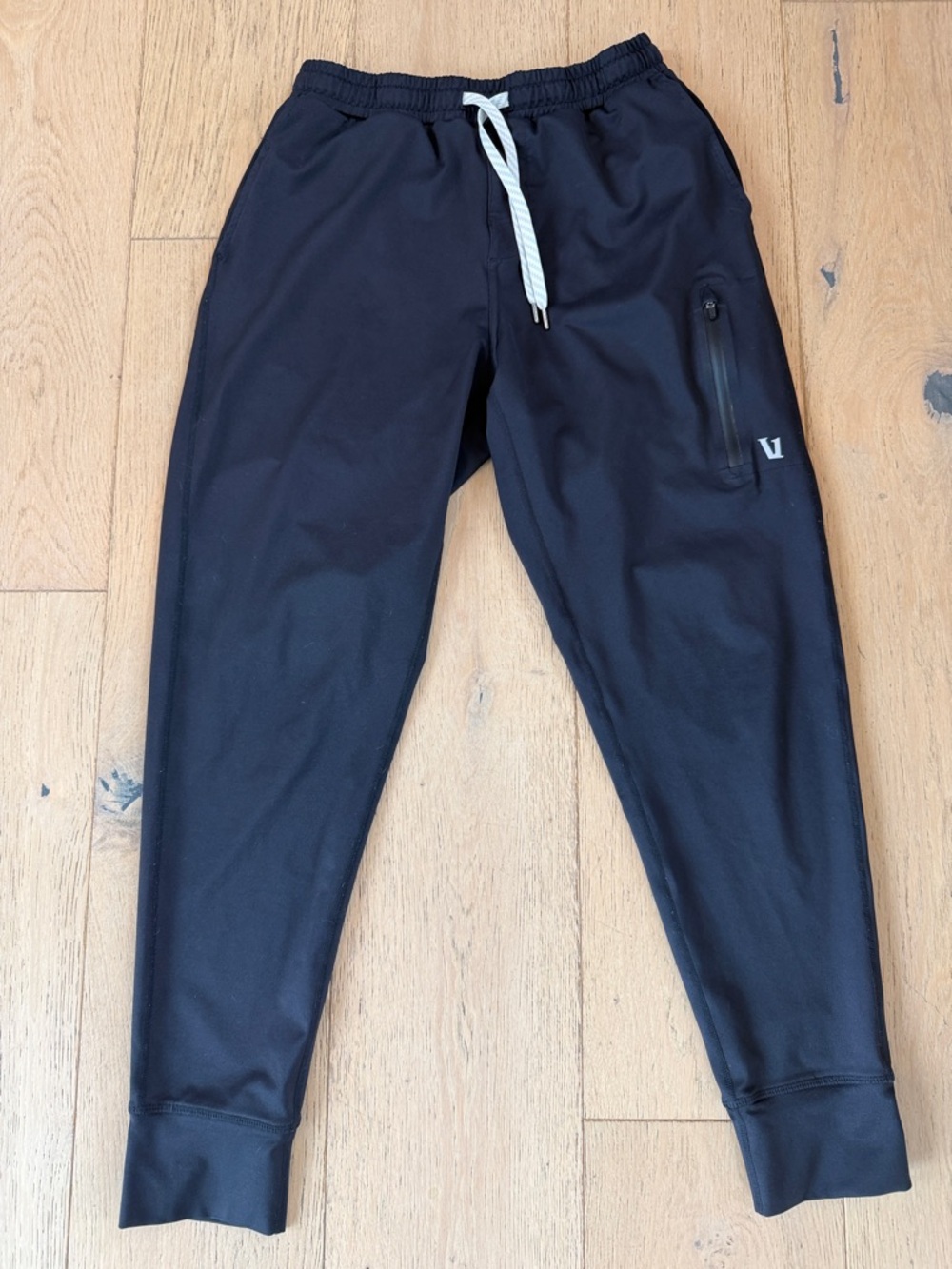 Vuori Black Joggers